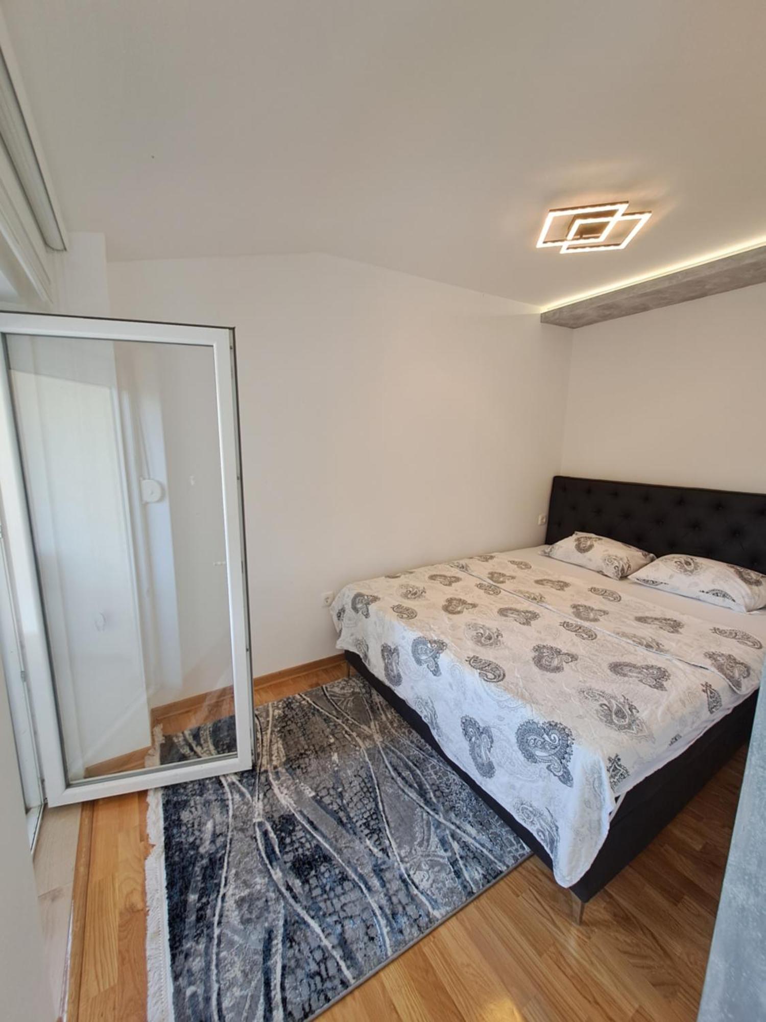 Apartman Podgorica Stara Varos Vlado Екстериор снимка